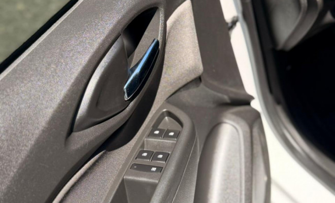 GM - Chevrolet PRISMA Sed. LTZ 1.4 8V FlexPower 4p 2018 Flex-6