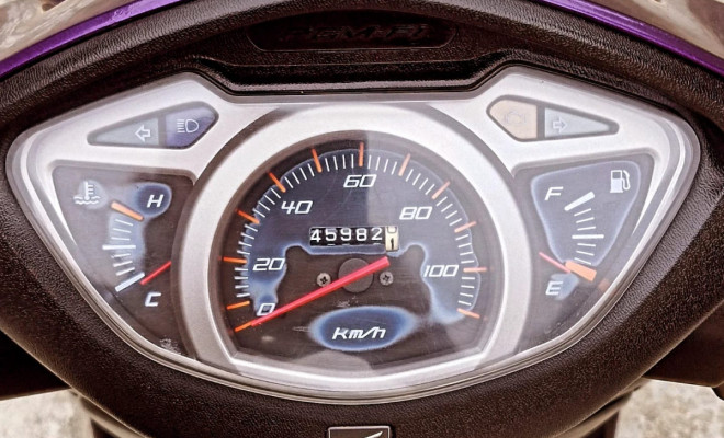 HONDA LEAD 110i ano 2010 Automática-2