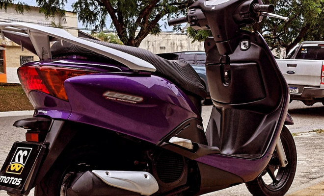 HONDA LEAD 110i ano 2010 Automática-4