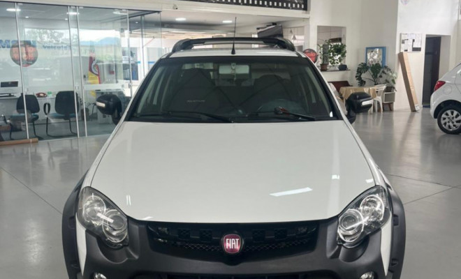 Fiat Strada Adventure 1.8/ 1.8 LOCKER Flex CE 2015 Flex-3