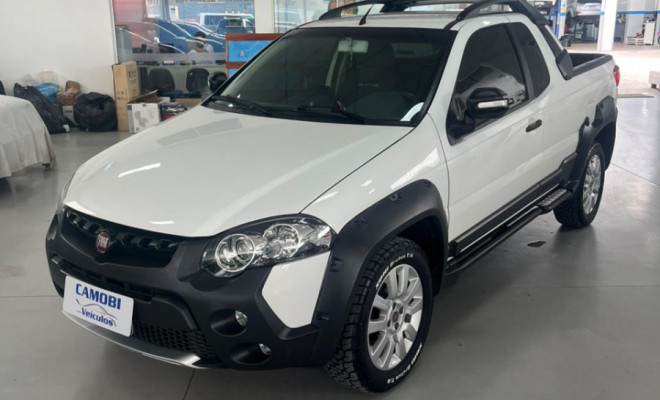 Fiat Strada Adventure 1.8/ 1.8 LOCKER Flex CE 2015 Flex