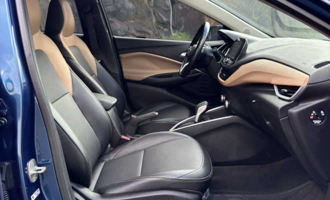 GM - Chevrolet ONIX SED. Plus PREM. 1.0 12V TB Flex Aut 2020 Flex-4