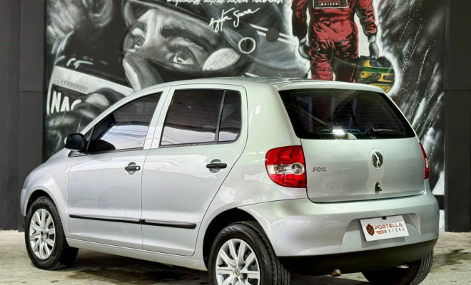 VW - VolksWagen Fox Plus 1.0Mi/ 1.0Mi Total Flex 8V 4p 2010 Flex-3