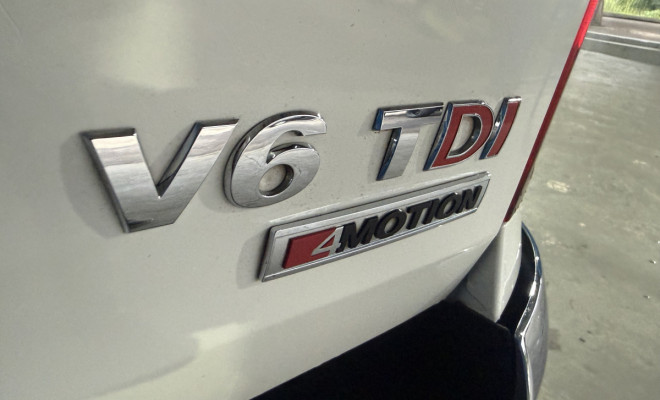 VW - VolksWagen AMAROK Highline CD 3.0 4x4 TB Dies. Aut. 2018 Flex-5