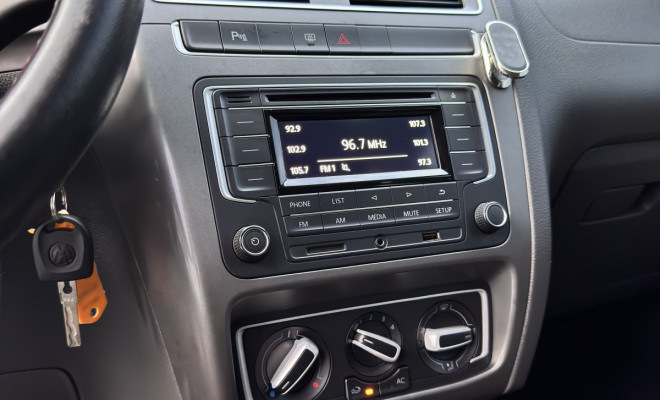 VW - VolksWagen Fox Comfortline 1.6 Flex 8V 5p 2017 Flex-12