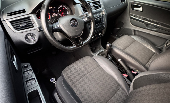 VW - VolksWagen Fox Comfortline 1.6 Flex 8V 5p 2017 Flex-6