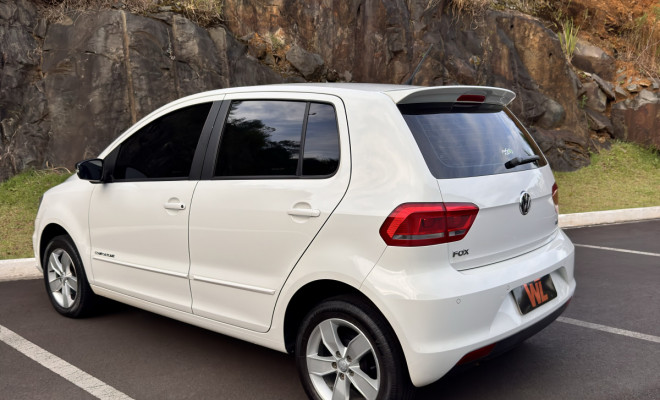 VW - VolksWagen Fox Comfortline 1.6 Flex 8V 5p 2017 Flex-2