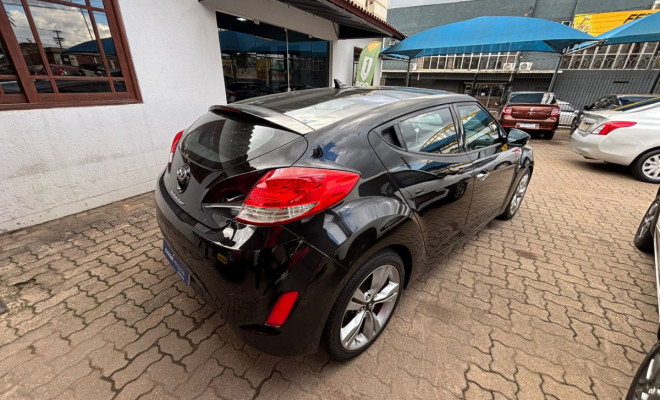 Hyundai Veloster 1.6 16V  140cv Aut. 2013 Gasolina-3