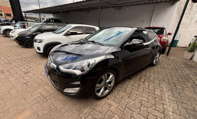 Hyundai Veloster 1.6 16V  140cv Aut. 2013 Gasolina