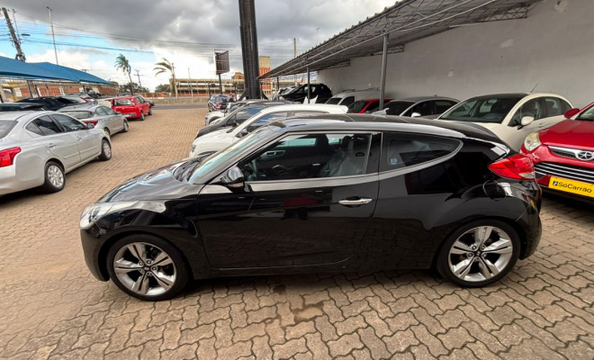 Hyundai Veloster 1.6 16V  140cv Aut. 2013 Gasolina-2