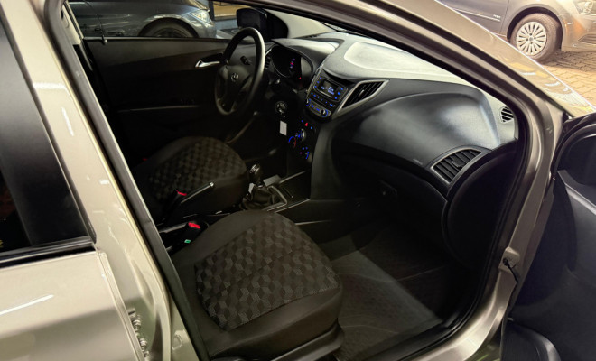 Hyundai HB20 C./C.Plus/C.Style 1.6 Flex 16V Mec. 2016 Flex-4