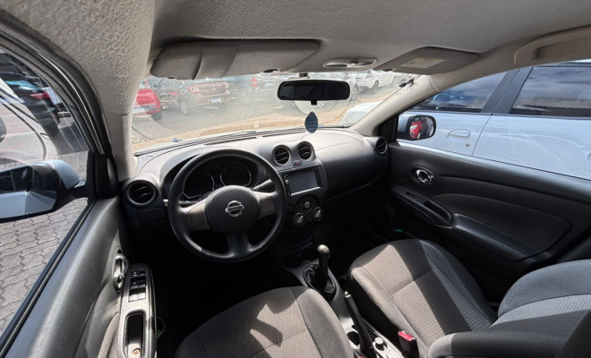 Nissan VERSA SV 1.6 16V Flex Fuel 4p Mec. 2014 Flex-6