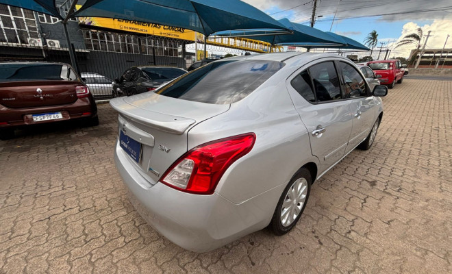 Nissan VERSA SV 1.6 16V Flex Fuel 4p Mec. 2014 Flex-3