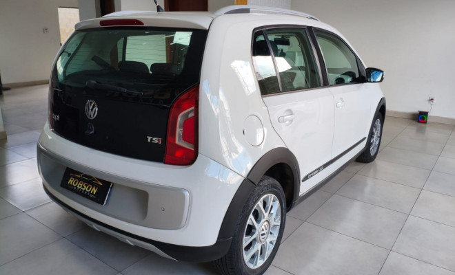 VW - VolksWagen up! cross 1.0 TSI Total Flex 12V 5p 2016 Flex-1