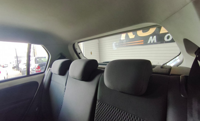 VW - VolksWagen up! cross 1.0 TSI Total Flex 12V 5p 2016 Flex-6