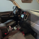 Mitsubishi Pajero HPE Full 3.2 4x4 T.I.Dies. 5p Aut 2019 Diesel-2