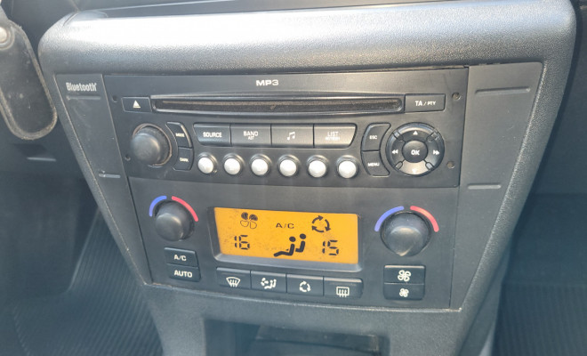 Citroën C4 PAL.Excl/Excl(Tech.) 2.0/2.0 Flex Aut 2013 Flex-10