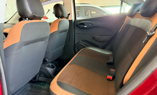 GM - Chevrolet ONIX HATCH ACTIV 1.4 8V Flex 5p Mec. 2018 Flex-6