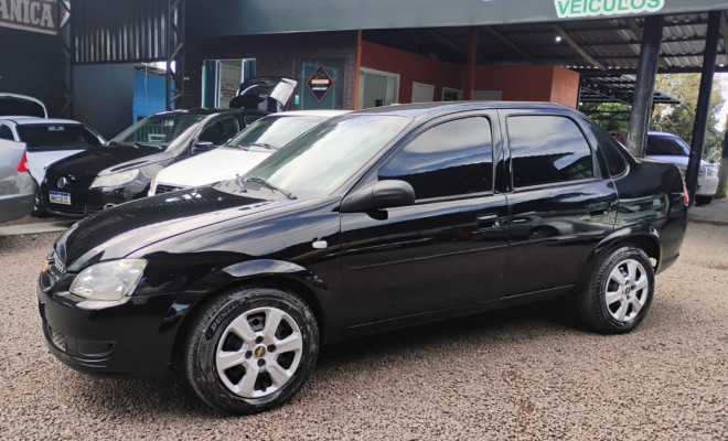 GM - Chevrolet Classic Life/LS 1.0 VHC FlexP. 4p 2011 Flex-1