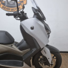 YAMAHA XMAX 250 CONNECTED  2025 Gasolina-6