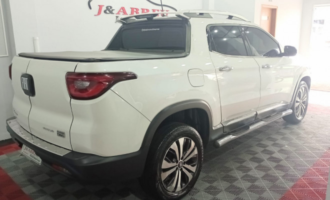 Fiat Toro Volcano 1.3 T270 4x2 Flex Aut. 2023 Flex-4