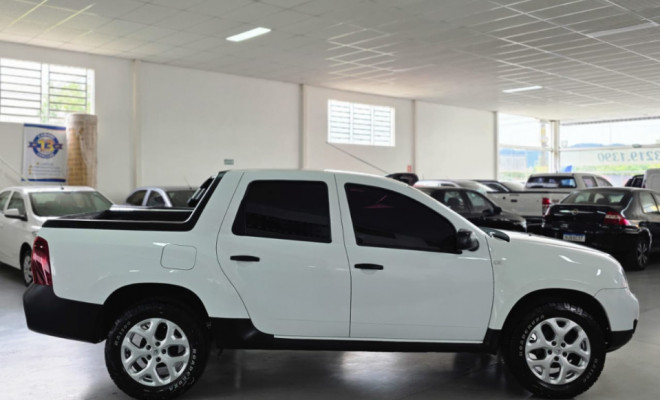 Renault DUSTER OROCH Express 1.6 Flex 16V Mec. 2018 Flex-2