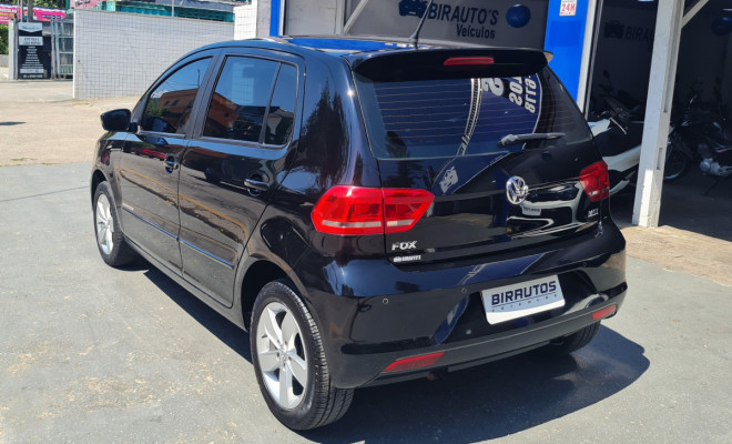 Fox Comfortline 1.6 2017 Guarujá-3