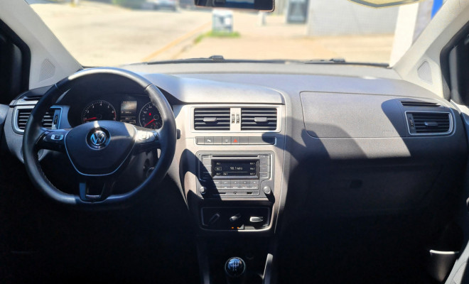 Fox Comfortline 1.6 2017 Guarujá-6