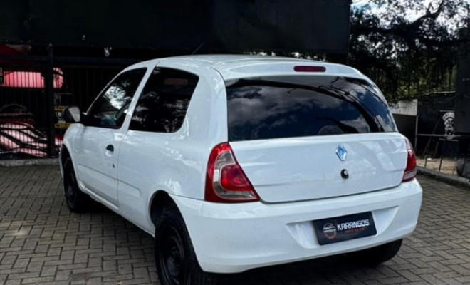 Renault Clio Authentique 1.0/1.0 Hi-Power 16V 3p 2014 Gasolina-1