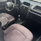 Renault Clio Authentique 1.0/1.0 Hi-Power 16V 3p 2014 Gasolina-2