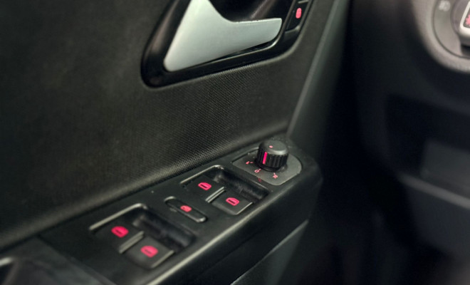 VW - VolksWagen Fox Connect 1.6 Flex 8V 5p 2021 Flex-9