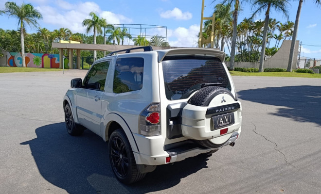 Mitsubishi Pajero HPE Full 3.2 4x4 T.I.Dies.3p Aut. 2011 Diesel-3