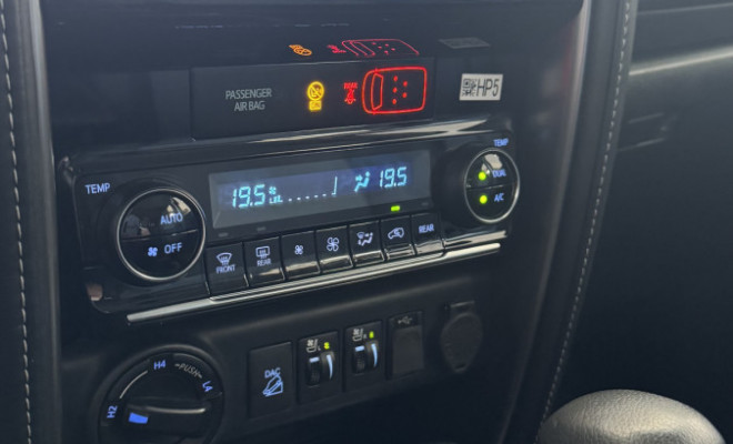 Toyota Hilux SW4 SRX 4x4 2.8 TDI 16V Dies. Aut. 2022 Diesel-4