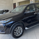 Toyota Hilux SW4 SRX 4x4 2.8 TDI 16V Dies. Aut. 2022 Diesel-0