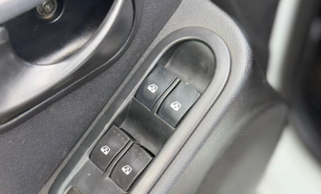 Renault DUSTER Expression 1.6 Hi-Flex 16V Mec. 2013 Flex-14