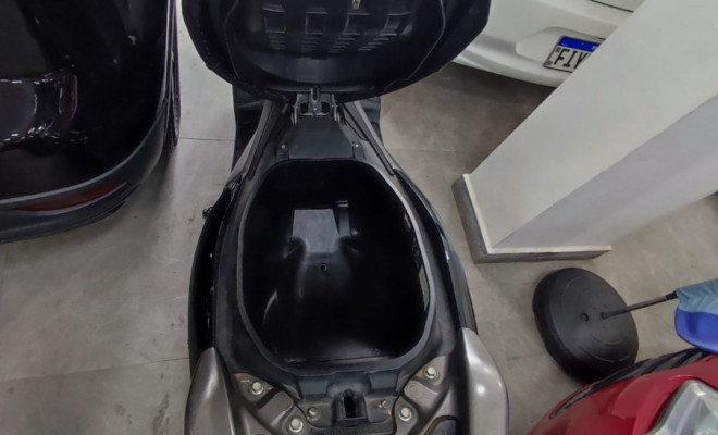 YAMAHA NMAX 160 2018 Gasolina-4