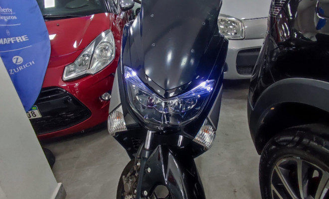 YAMAHA NMAX 160 2018 Gasolina-6