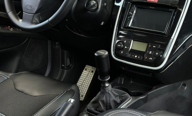 Fiat Punto T-JET 1.4 16V Turbo 5p 2010 Flex-9