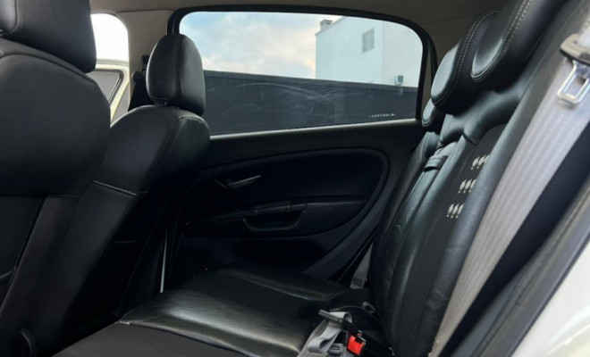 Fiat Punto T-JET 1.4 16V Turbo 5p 2010 Flex-13