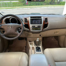 Toyota Hilux SW4 SRV D4-D 4x4 3.0 TDI - 2006-9