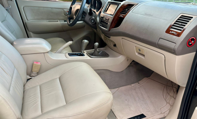 Toyota Hilux SW4 SRV D4-D 4x4 3.0 TDI - 2006-7