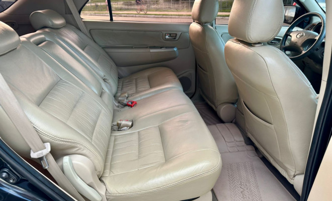 Toyota Hilux SW4 SRV D4-D 4x4 3.0 TDI - 2006-10