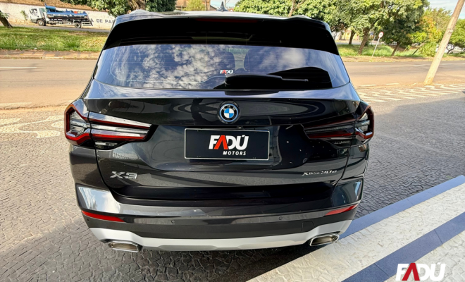 BMW X3 XDRIVE 30e X-Line Turbo Aut. (Híb.) 2022 Gasolina-8