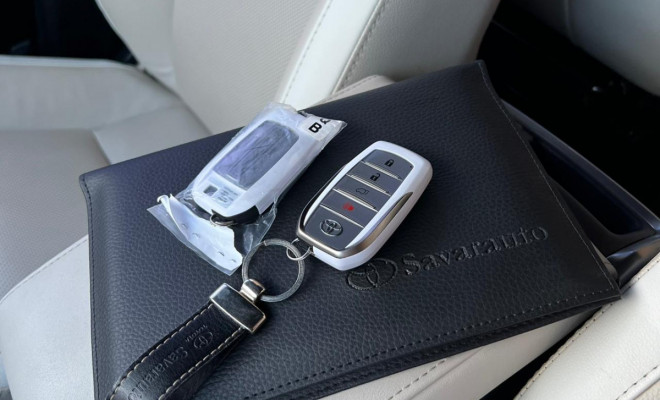 Toyota Hilux SW4 SRX Plat. 4x4 2.8 TB Die. Aut. 2024 Diesel-7