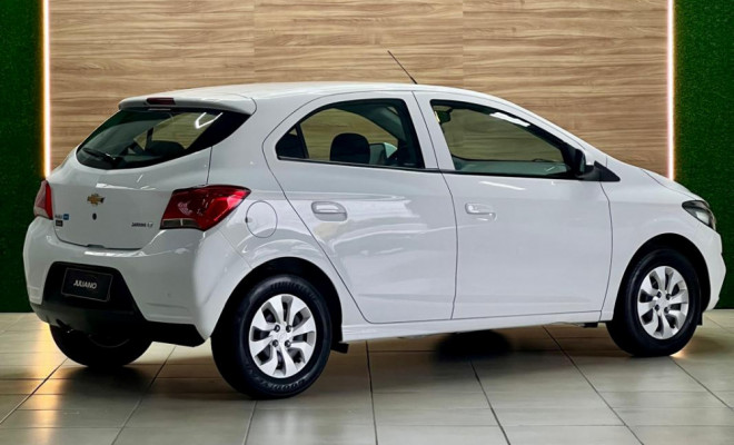 GM - Chevrolet ONIX HATCH LT 1.0 8V FlexPower 5p Mec. 2018 Flex-1