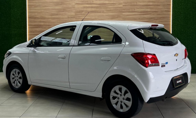 GM - Chevrolet ONIX HATCH LT 1.0 8V FlexPower 5p Mec. 2018 Flex-2