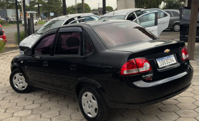 GM - Chevrolet Classic Life/LS 1.0 VHC FlexP. 4p 2011 Flex-2