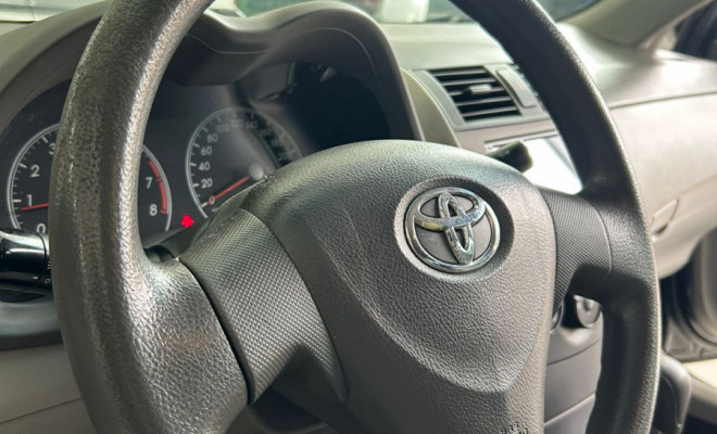 Toyota Corolla XLi 1.8/1.8 Flex 16V Aut. 2010 Flex-13