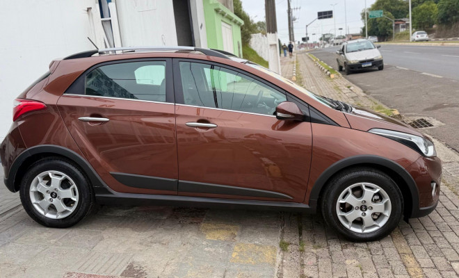 Hyundai HB20X Premium 1.6 Flex 16V Aut. 2014 Flex-2