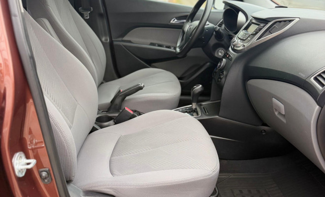 Hyundai HB20X Premium 1.6 Flex 16V Aut. 2014 Flex-16